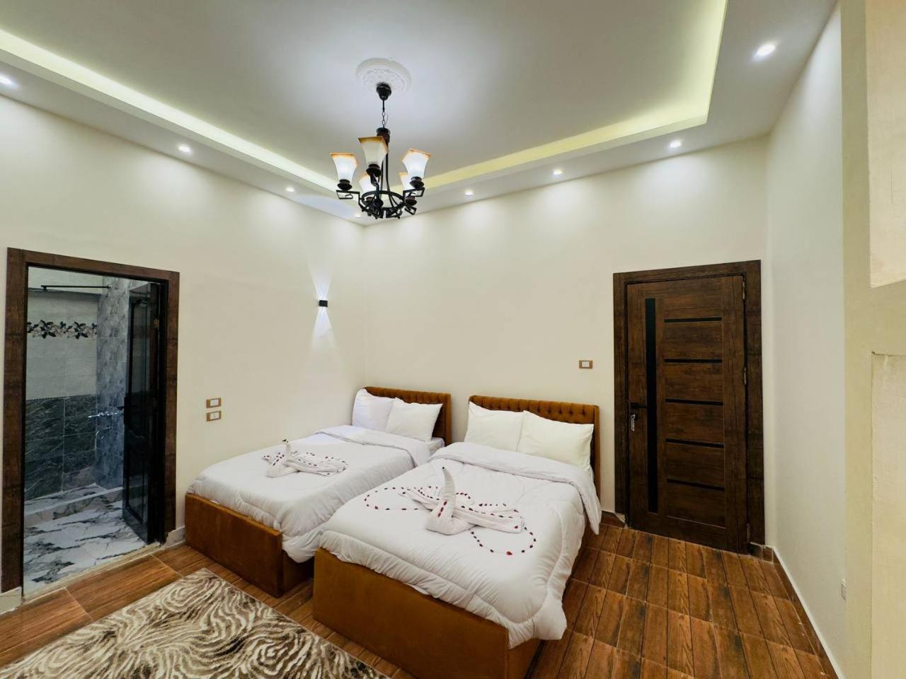 Hur Pyramids Inn Kafret el-Gabal Exterior photo