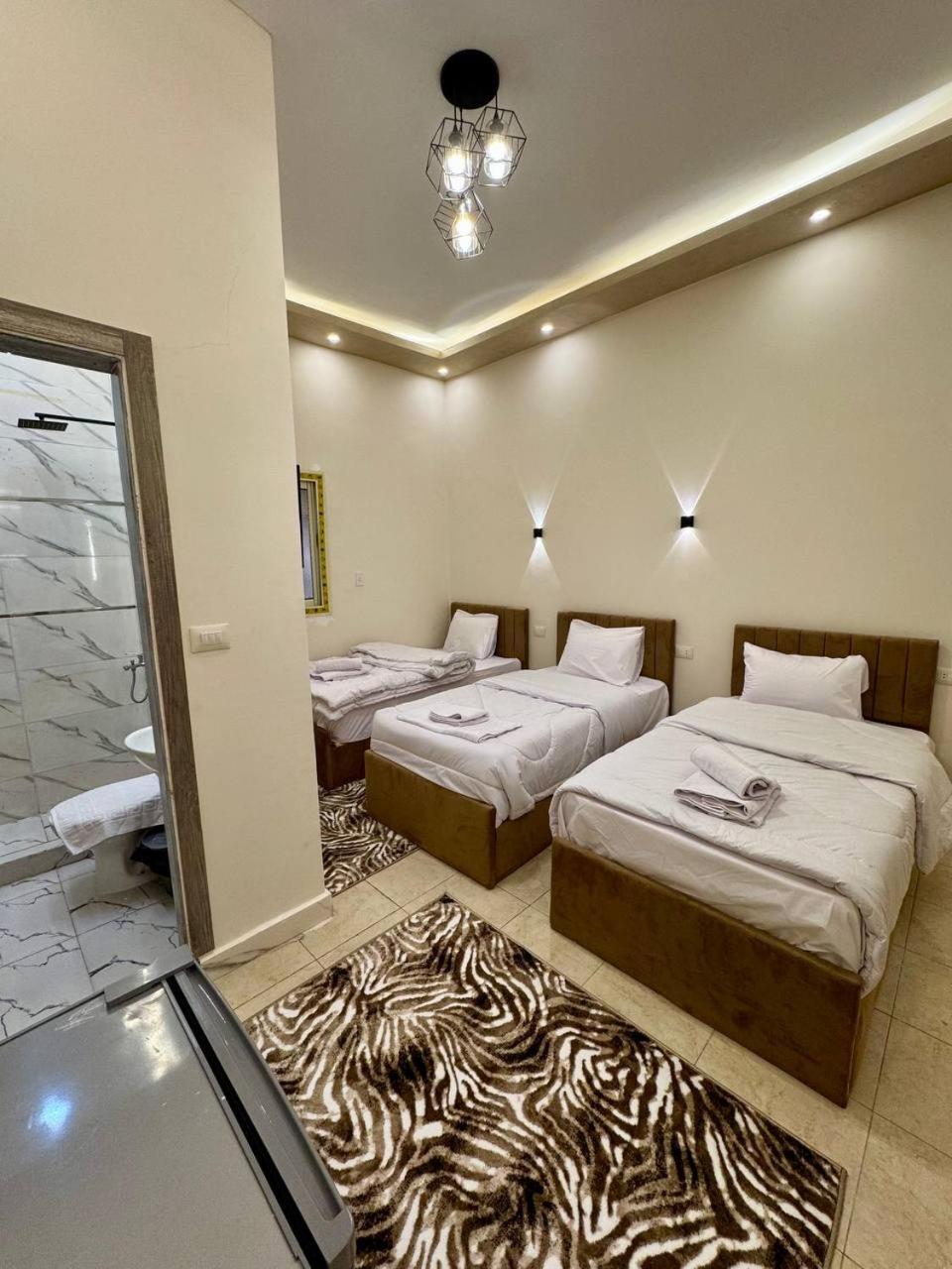 Hur Pyramids Inn Kafret el-Gabal Exterior photo
